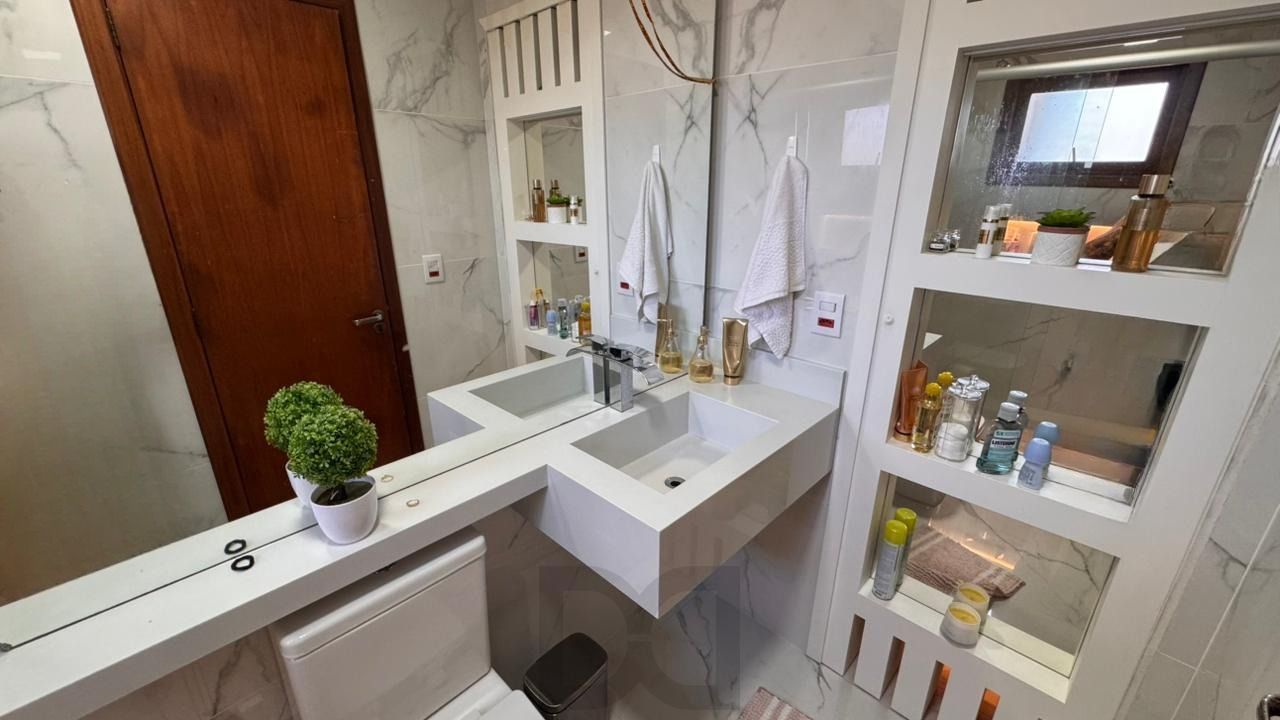 Casa Semimobiliada 3 dorm em Condomínio Fechado no Jardim Planalto — foto 24