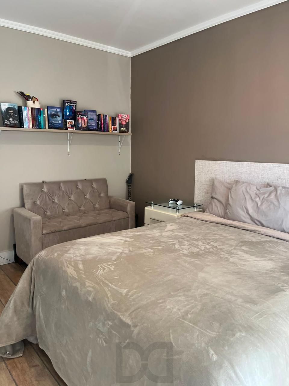 Casa em Condomínio com 247m² - 3 Suítes - Bairro Ipanema — foto 11