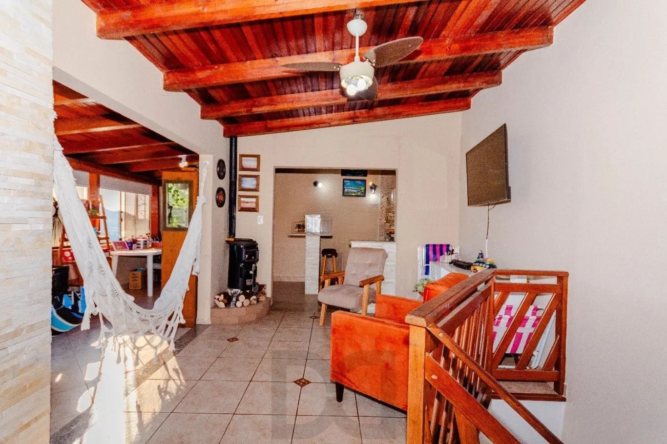 Ótima cobertura, 2 dormitórios e 1 dependência de empregada e 1 vaga coberta. — foto 21