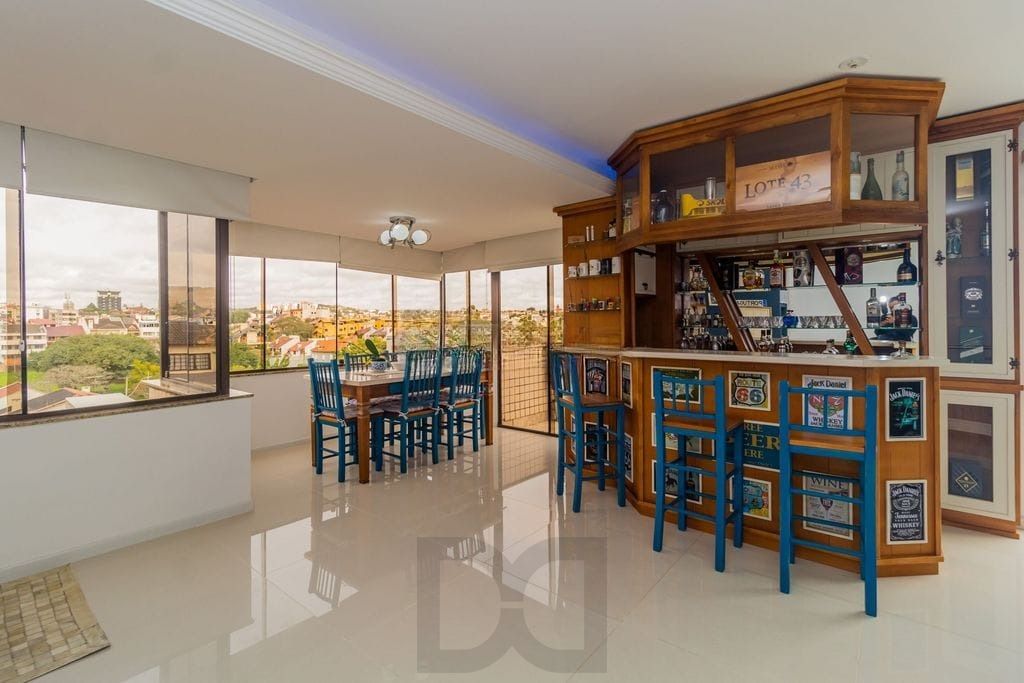 Cobertura com piscina, 3 quartos, 232² privativos elevador - Jardim Planalto — foto 9