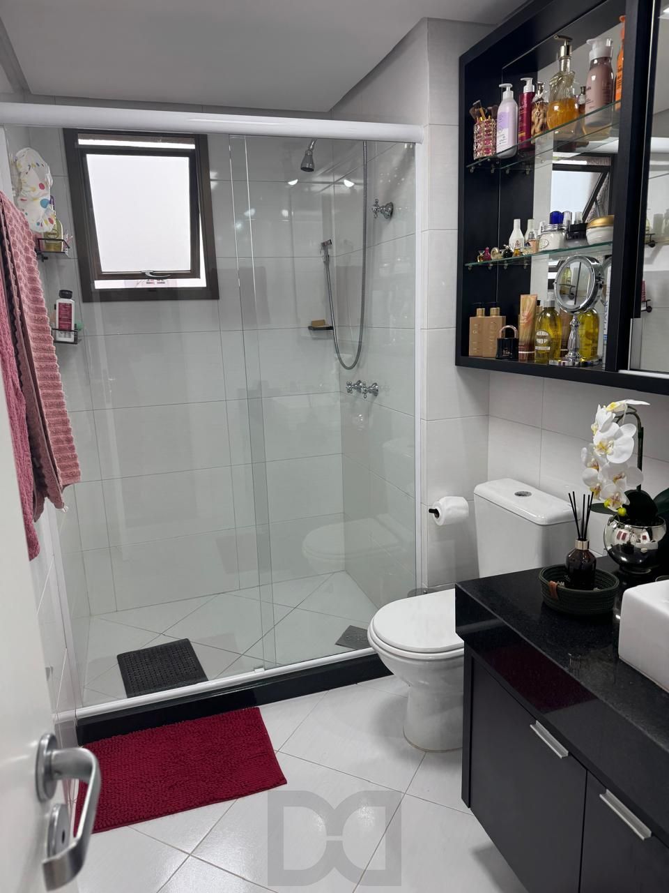 Semi-mobiliado, 3 dormitórios, 2 vagas lado a lado - Jardim Planalto — foto 14