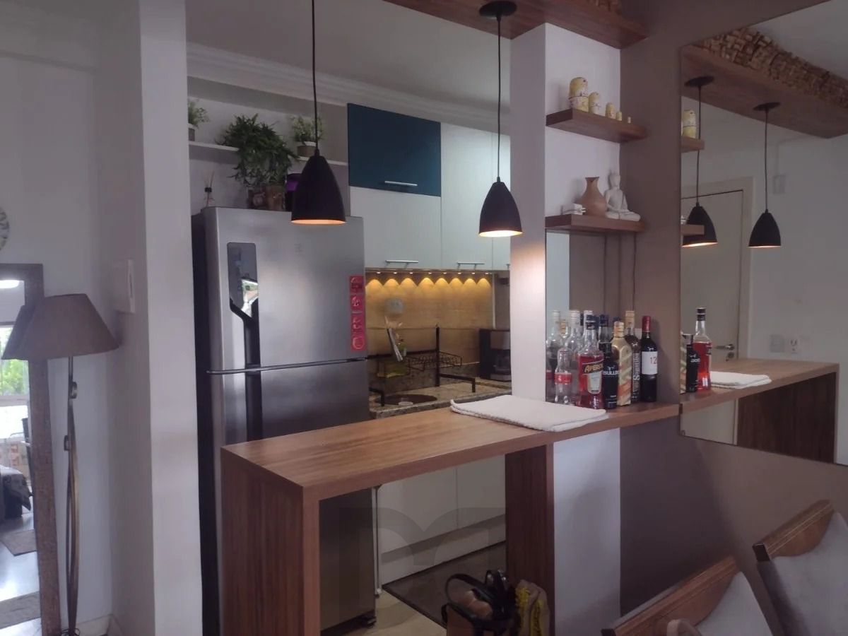 Apartamento com 3 dormitórios, suíte e 2 vagas — foto 2