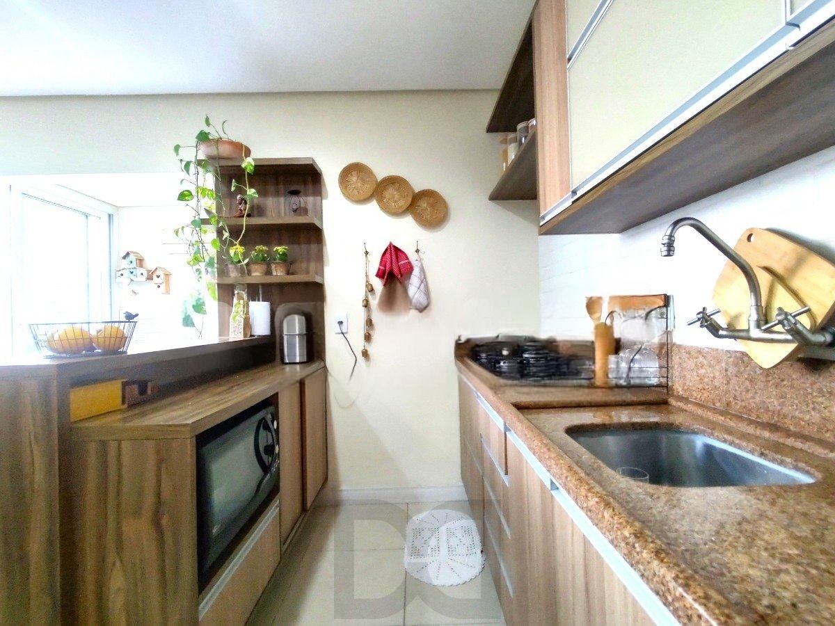 Casa com 4 dormitórios, espaço gourmet e terraço na Zona Norte de Porto Alegre — foto 6