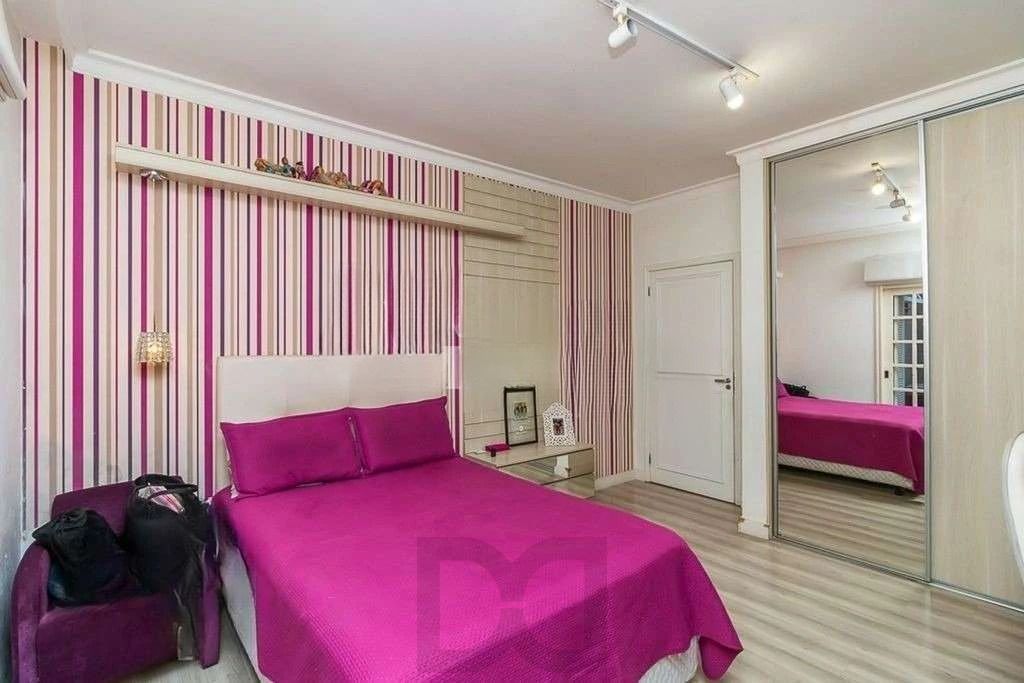 Belíssima casa com piscina, 5 dormitórios e 5 vagas no Jardim Lindóia — foto 22