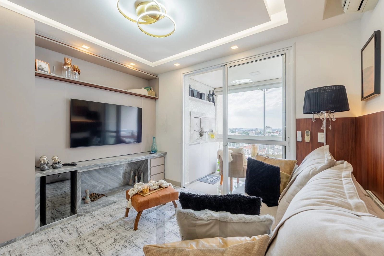 Apartamento mobiliado com 3 dormitórios churrasqueira e 2 vagas no Passo d’Areia — foto 1