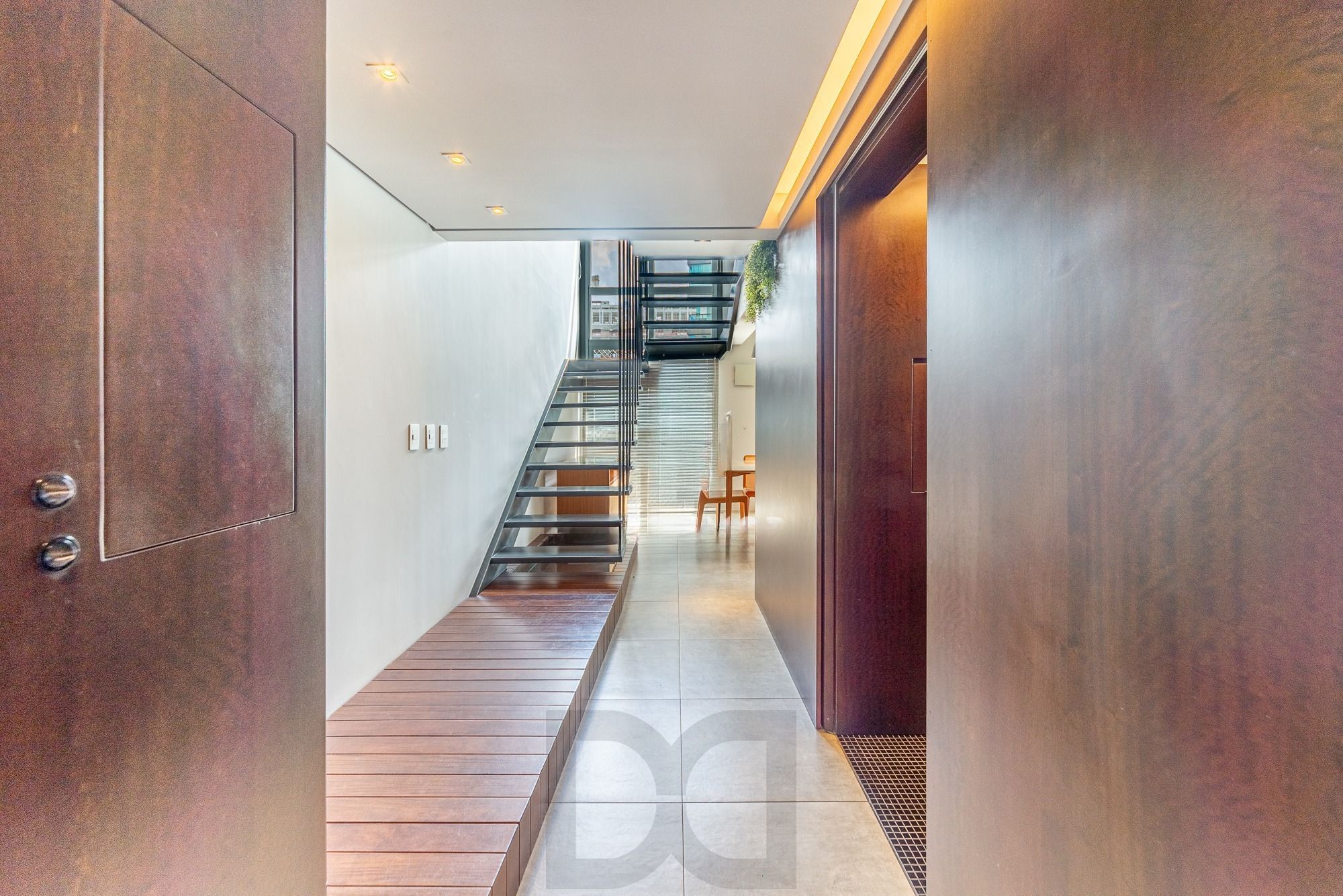 Apartamento Duplex Semimobiliado com 2 Suítes no Petrópolis — foto 7