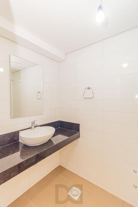 Casa com 3 dormitórios, suíte, lavabo e amplo pátio. — foto 21