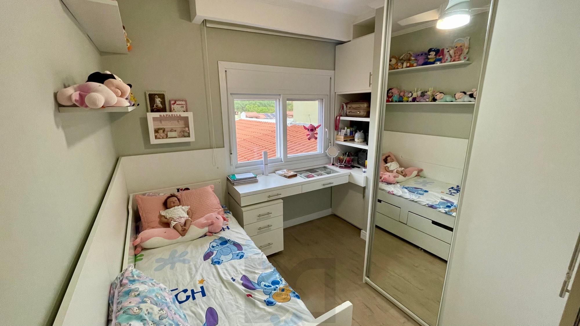 Casa térrea 100% mobiliada com 3 dormitórios, suíte, piscina e 3 vagas. — foto 30