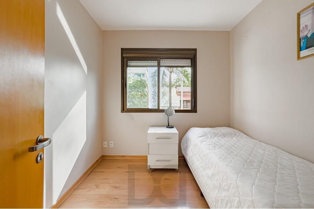 Apartamento com Sacada no Passo da Areia — foto 15