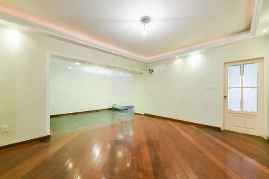 Casa térrea com piscina, jardim e 3 dormitórios Jardim Botanico — foto 5