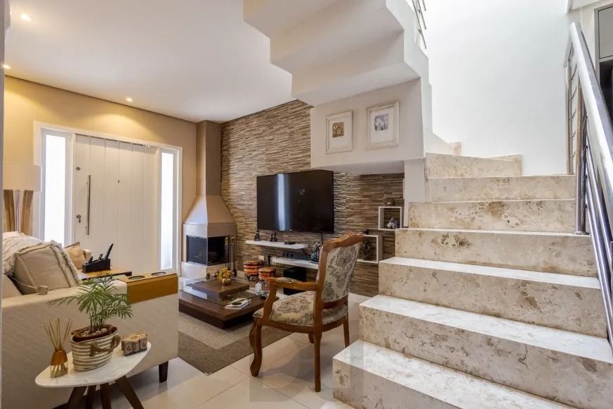 Casa semimobiliada, com churrasqueira, 3 suítes e 2 vagas no Jardim Itu Sabará — foto 2