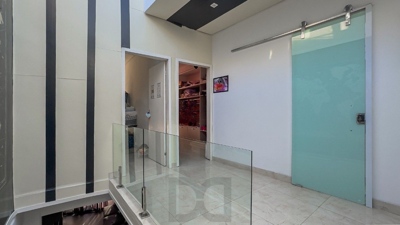 Casa com 3 dormitórios, suíte master e 4 vagas em Chácara das Pedras — foto 8