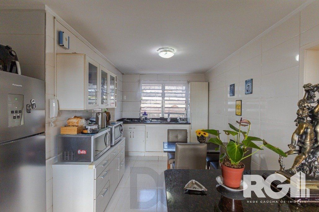 Cobertura desocupada com 3 Quartos e Área Gourmet em Porto Alegre — foto 18