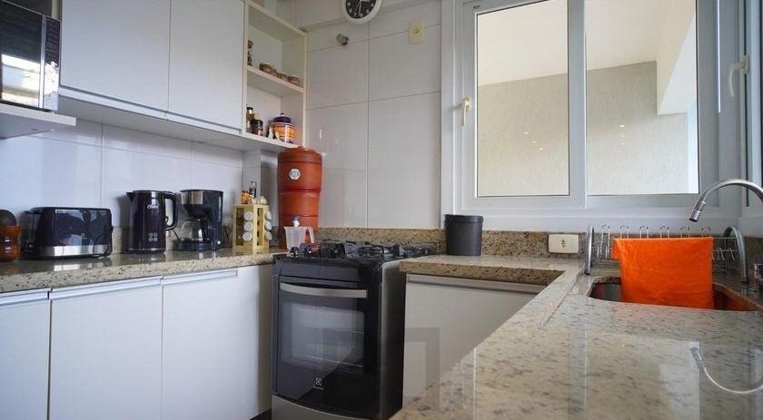 Casa com 3 dormitórios, suíte, lavabo, espaço gourmet com churrasqueira. — foto 9