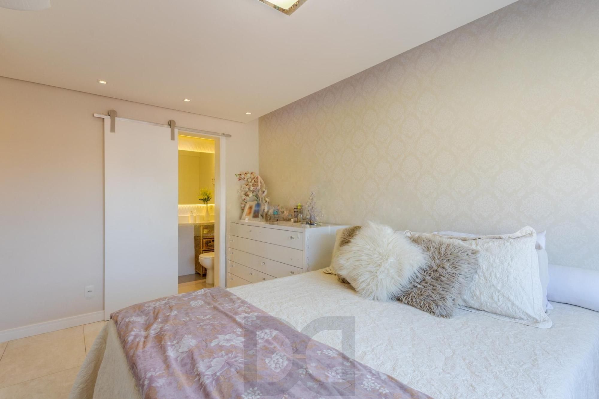 Apartamento reformado e decorado com 3 dormitórios — foto 14