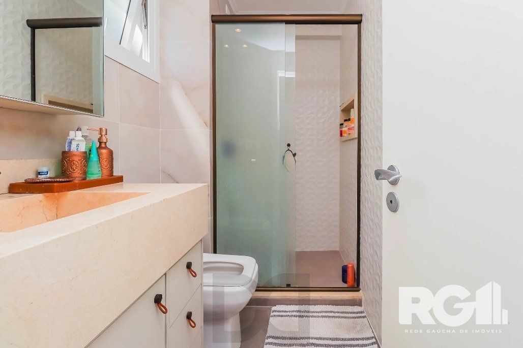 Apartamento com 3 Dormitórios, Suíte e Vaga Dupla – Andar Alto — foto 18