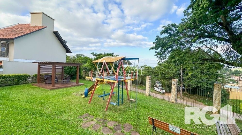 Casa em Condomínio com 3 Quartos, Piscina, Quintal e 2 Vagas — foto 24