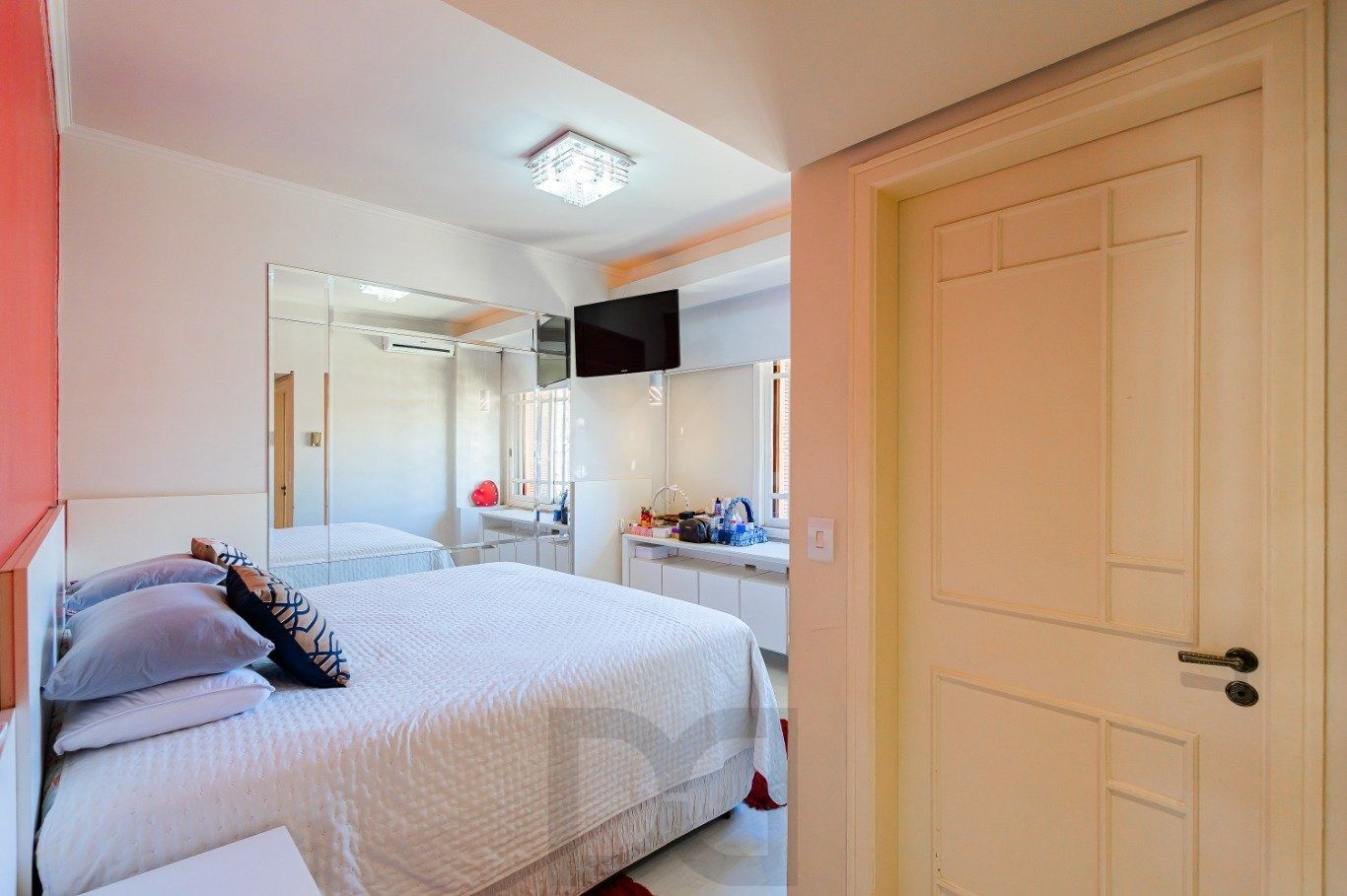 Apartamento 3 dormitórios com suíte, 2 vagas e lareira no Jardim Lindóia — foto 12