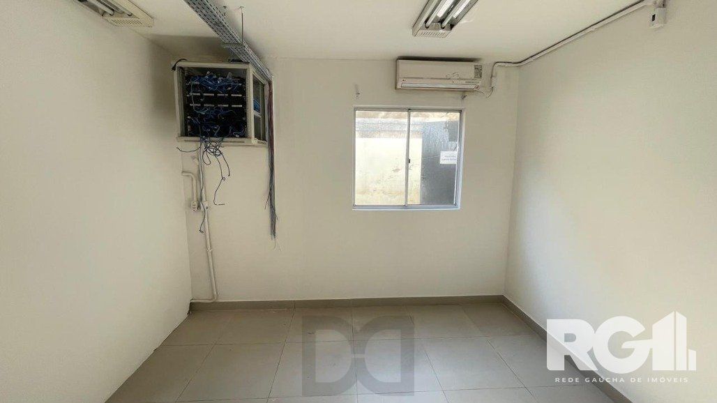 Prédio Comercial Imponente com 1.200m² na Zona Norte de Porto Alegre — foto 15