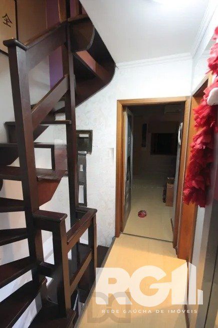 Casa residencial com 3 dormitórios 90m² privativos, e 2 vagas à venda no bairro Parque Santa Fé em Porto Alegre — foto 13