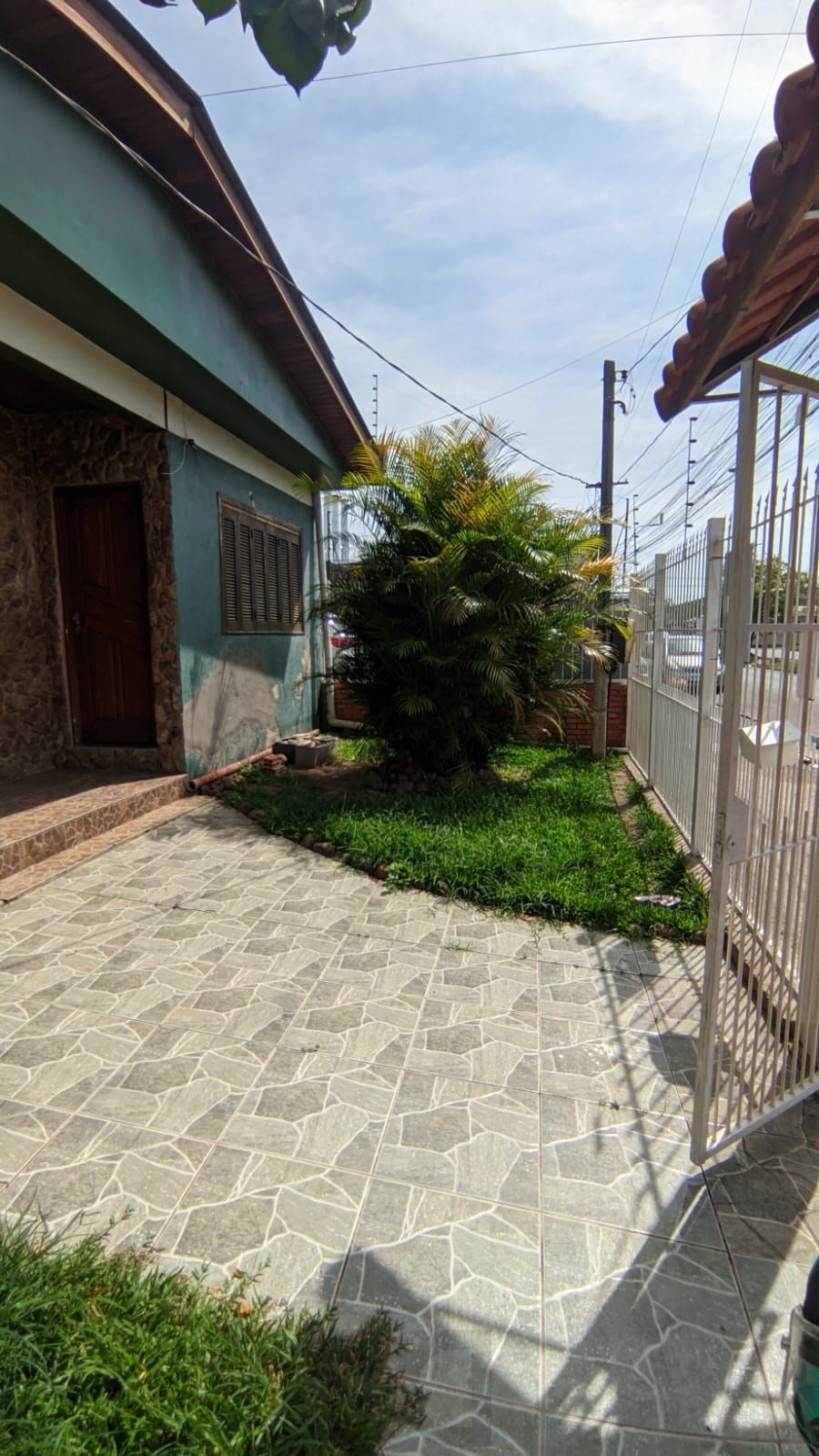 Casa com pátio, 2 dormitórios, Avenida Vinte e Um de Abril - Sarandi — foto 18
