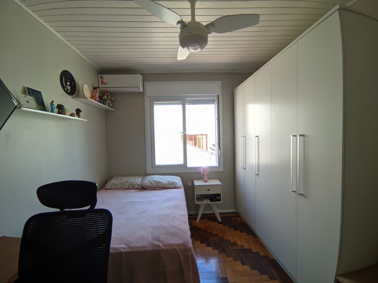 Casa desocupada 3 Dormitórios, churrasqueira, sotão no Bairro Auxiliadora — foto 22