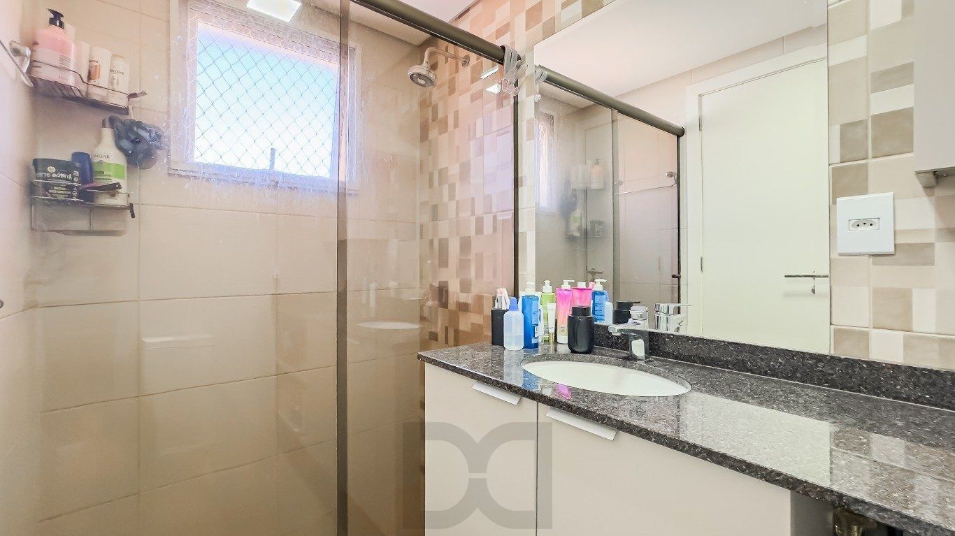 Apartamento reformado com churrasqueira e 2 vagas — foto 13