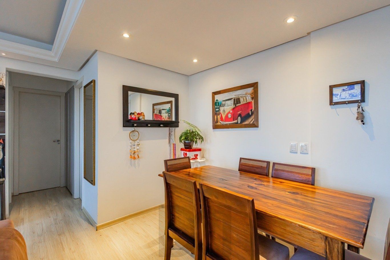 Apartamento 2 dormitórios, suíte e vaga – 65m² em Vila Ipiranga, Porto Alegre — foto 7