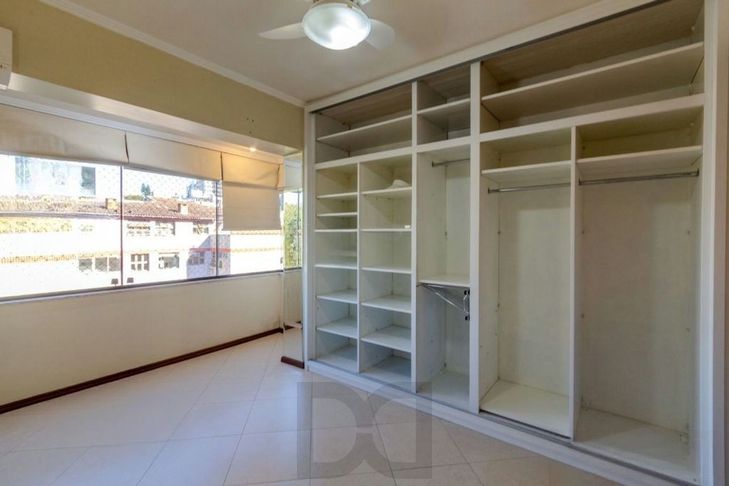 Apartamento com Lareira e Churrasqueira Próximo à Sogipa — foto 13