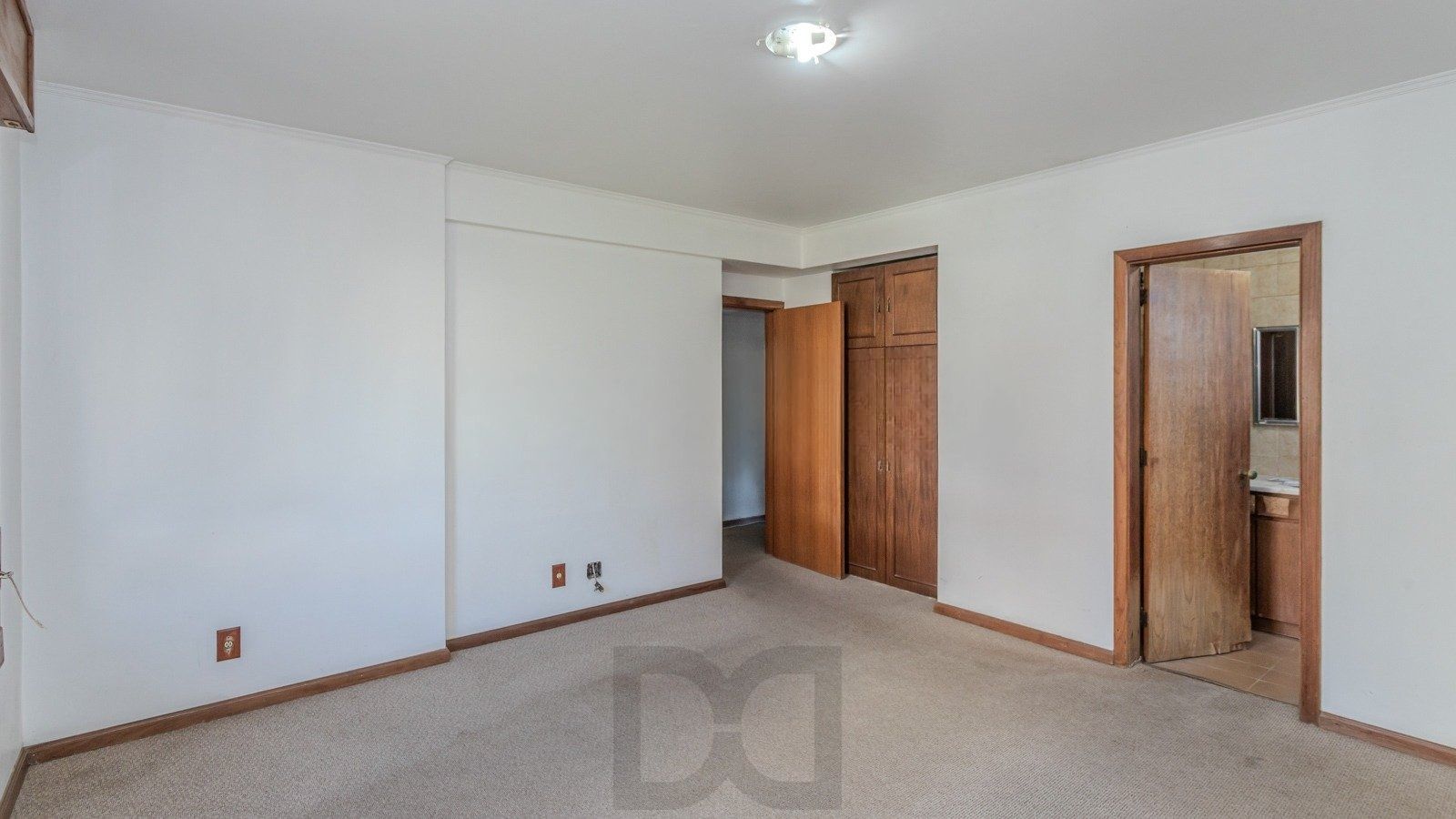 Apartamento semimobiliado de 140 m² privativos no bairro Mont'Serrat — foto 8