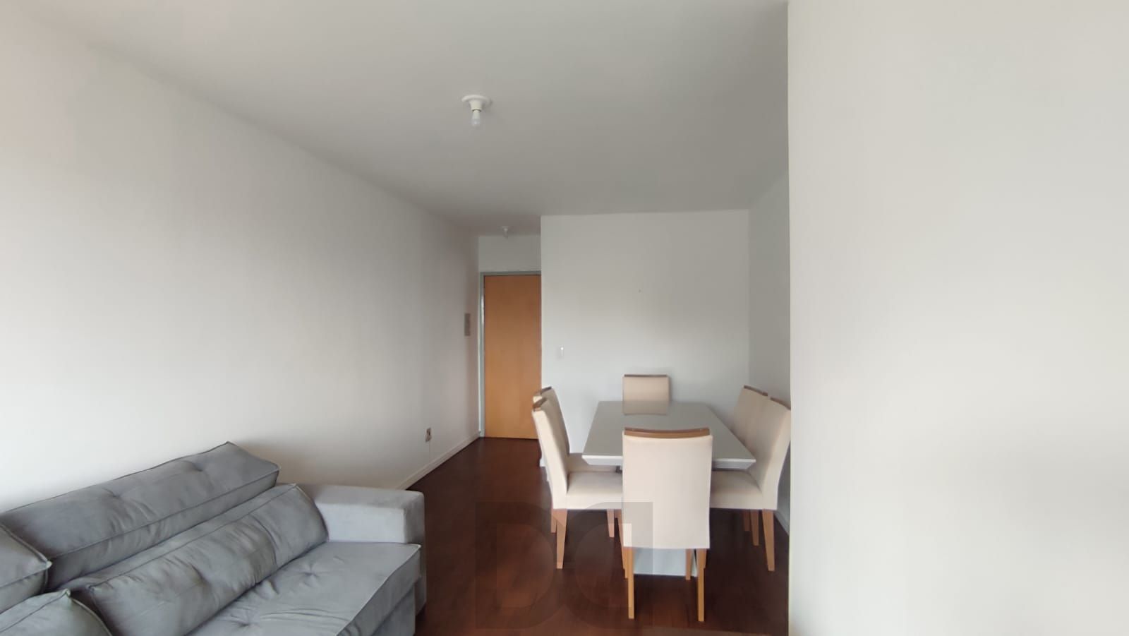 Apartamento, 2 dorm, sacada, 1 vaga cobert, ao lado do Triagulo Assis Brasil — foto 2