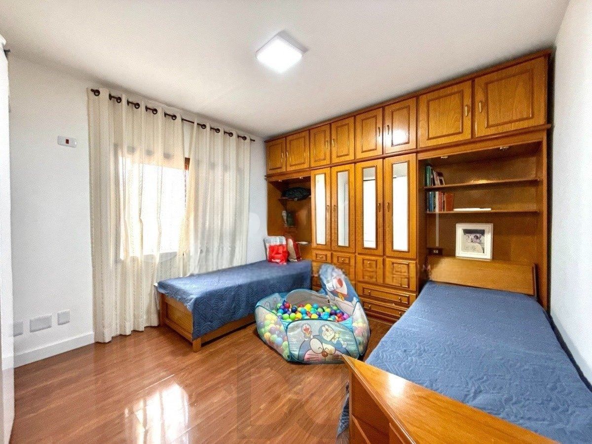 Casa ampla com 4 dormitórios, suíte e área de lazer- Passo da Areia — foto 25