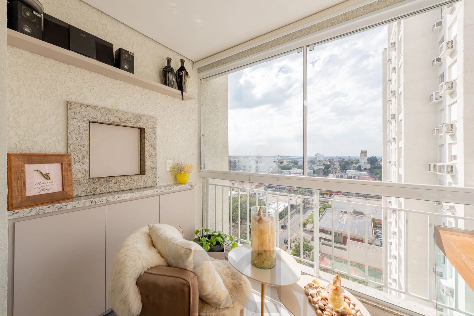 Apartamento mobiliado com 3 dormitórios churrasqueira e 2 vagas no Passo d’Areia — foto 7