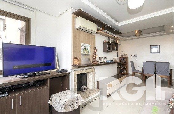 Apartamento 3 Dormitórios com Suíte, Lareira e 2 Vagas — foto 4