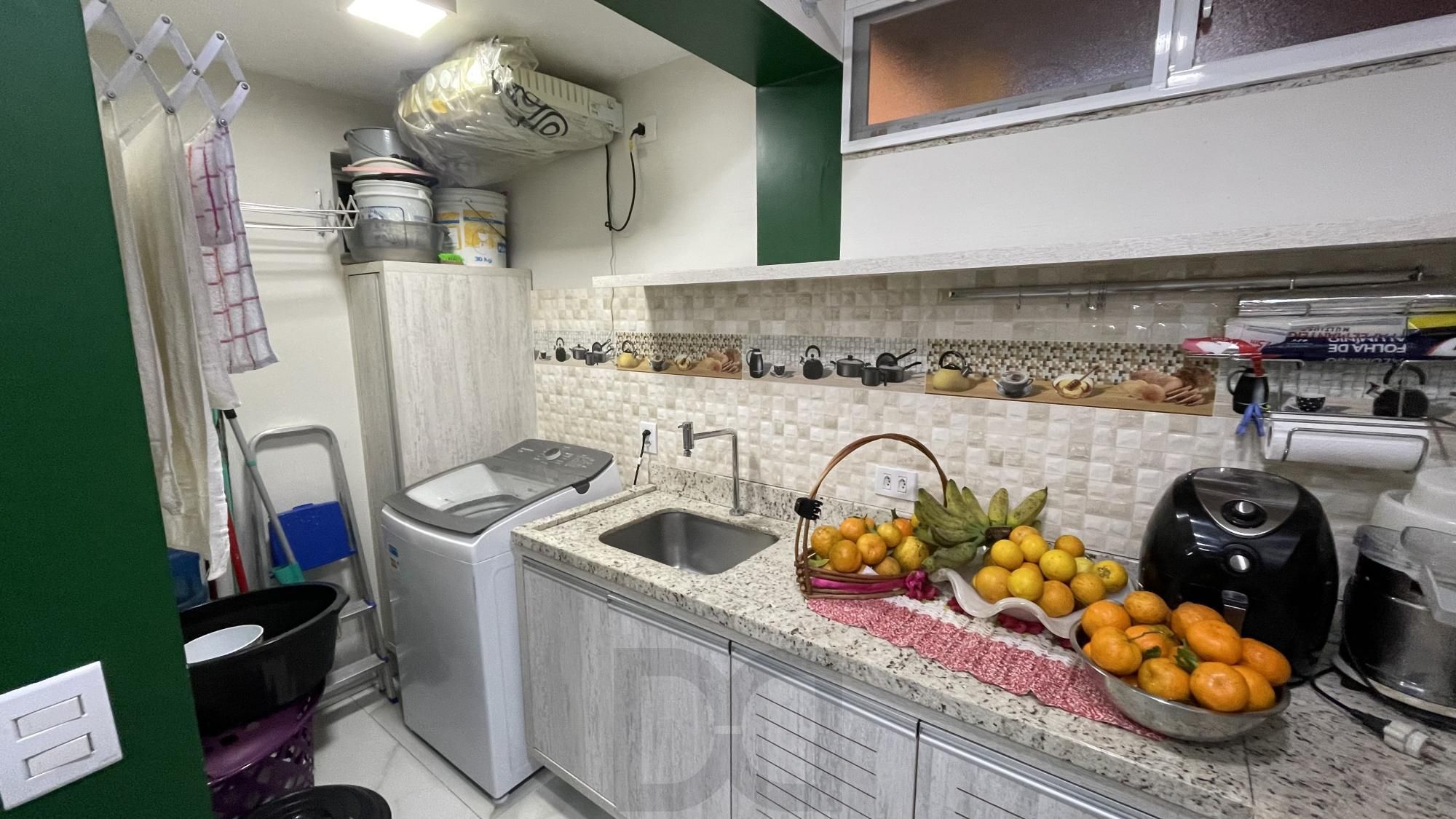 Casa em Condomínio à venda com 3 dormitório, suíte e infra completa. — foto 3