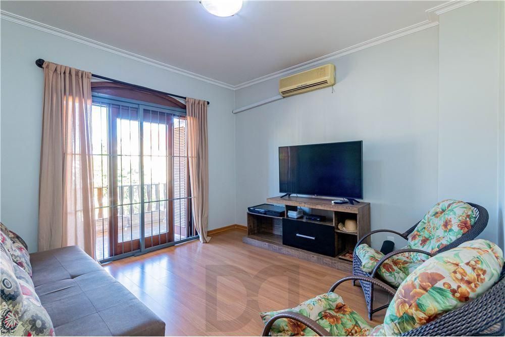 Ampla casa com 3 Dormitórios 293m² e Pátio amplo Próximo a Adda Mascarenhas — foto 19