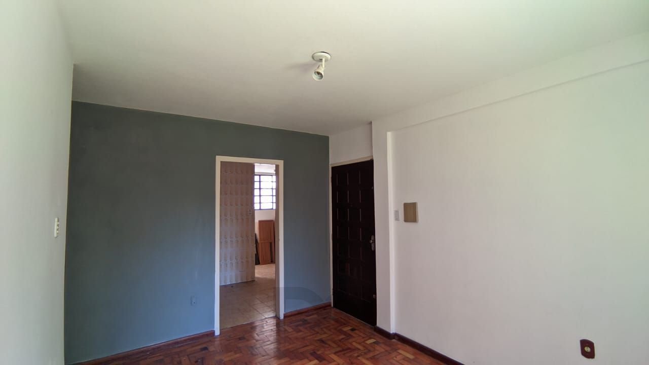 Apartamento térreo 2 dorm na Lasar Segall - São Sebastião — foto 1