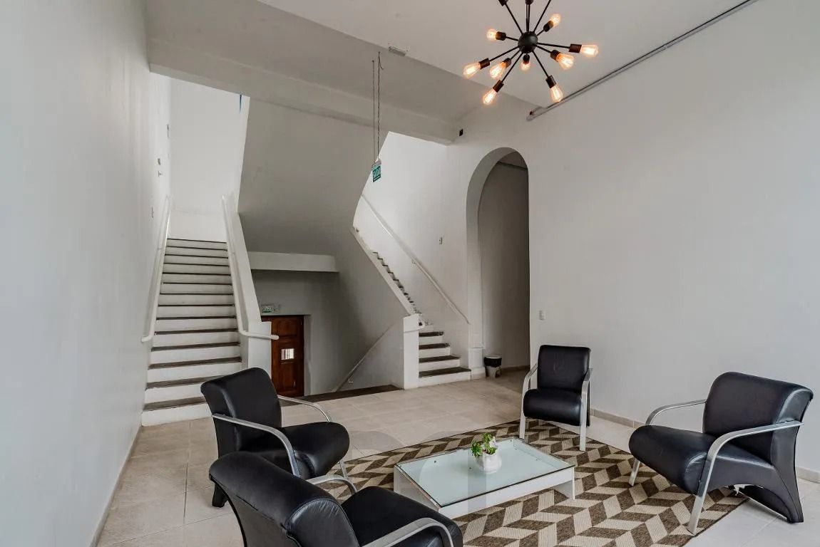 Apartamento com 3 dormitórios, suíte, sacada com churrasqueira e 1 vaga. — foto 22