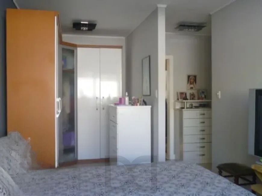 Casa térrea com 3 dormitórios, suíte e 3 vagas. — foto 24