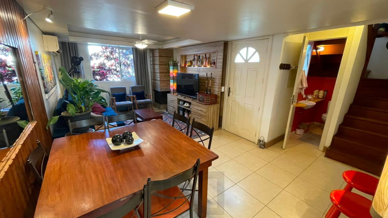 Casa 4 dorms com energia solar em condomínio — foto 2