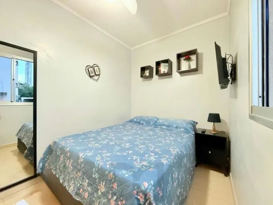 Apartamento com 3 dormitórios, sacada e churrasqueira. — foto 9