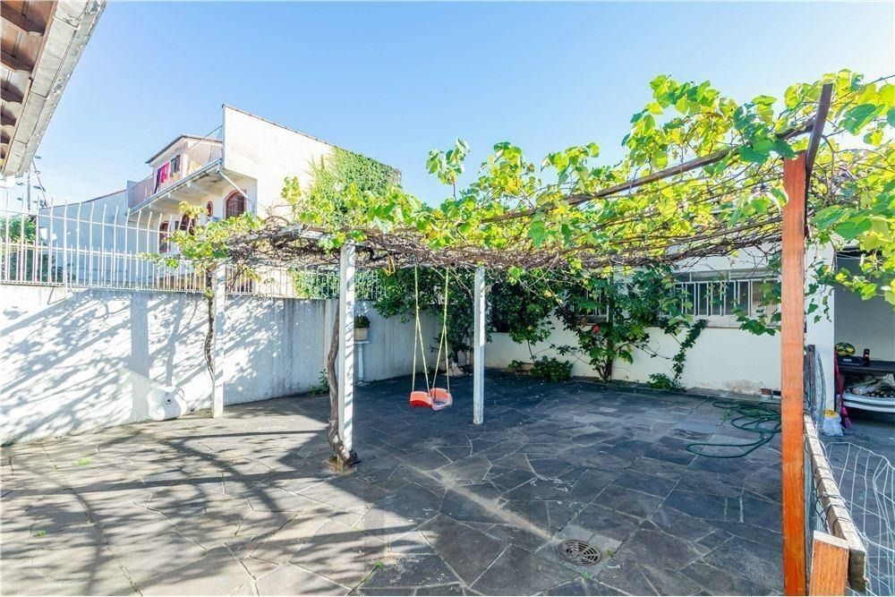 Ampla casa com 3 Dormitórios 293m² e Pátio amplo Próximo a Adda Mascarenhas — foto 43