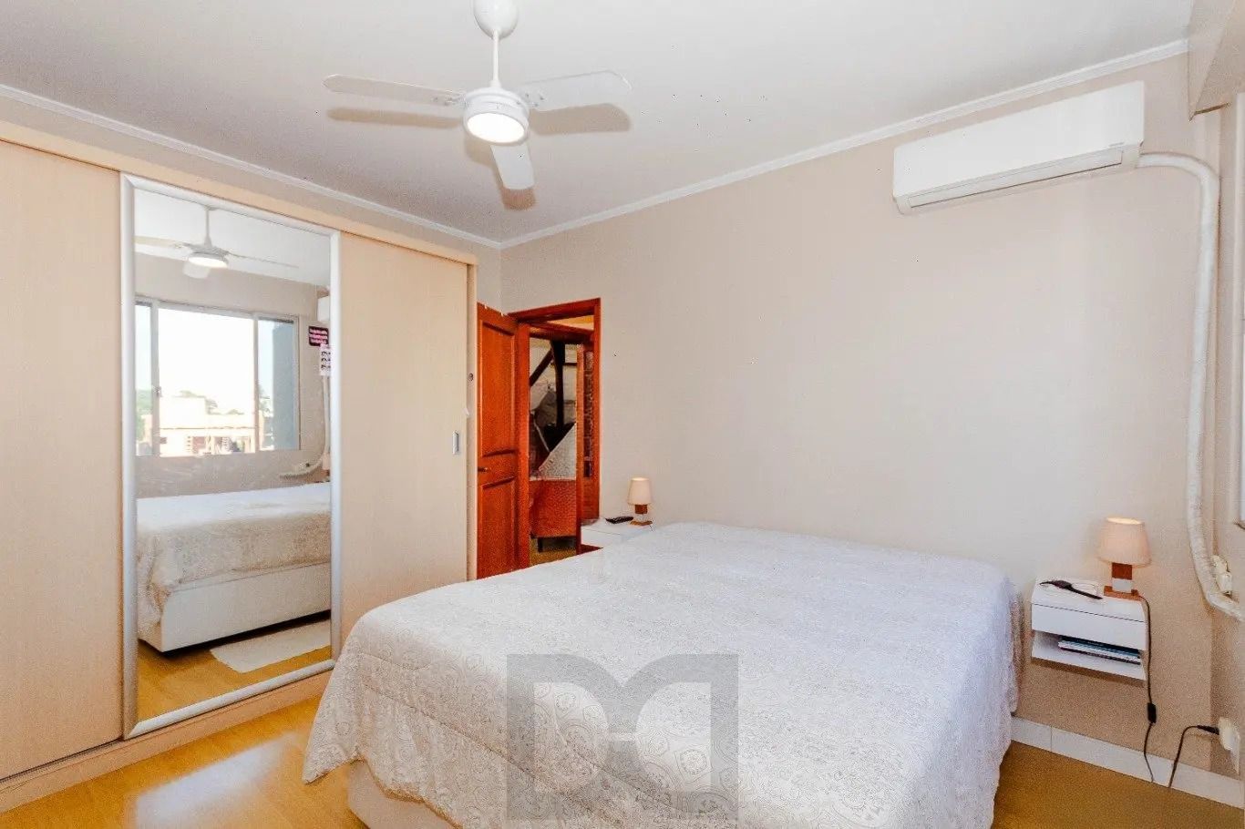 Ótima cobertura, 2 dormitórios e 1 dependência de empregada e 1 vaga coberta. — foto 15