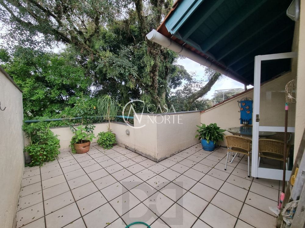 Casa em Condomínio com 247m² - 3 Suítes - Bairro Ipanema — foto 29