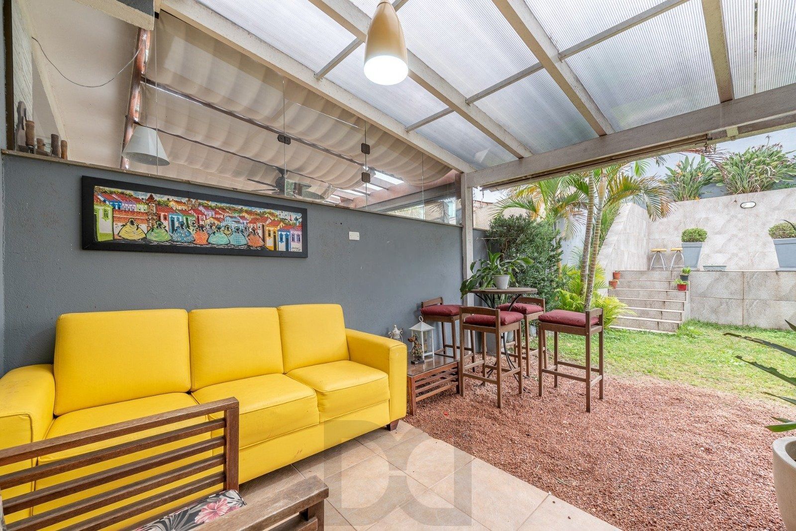 Casa com 3 dormitórios, suíte, pátio com spa, 3 vagas, Rua do Pampa - Ecoville — foto 1