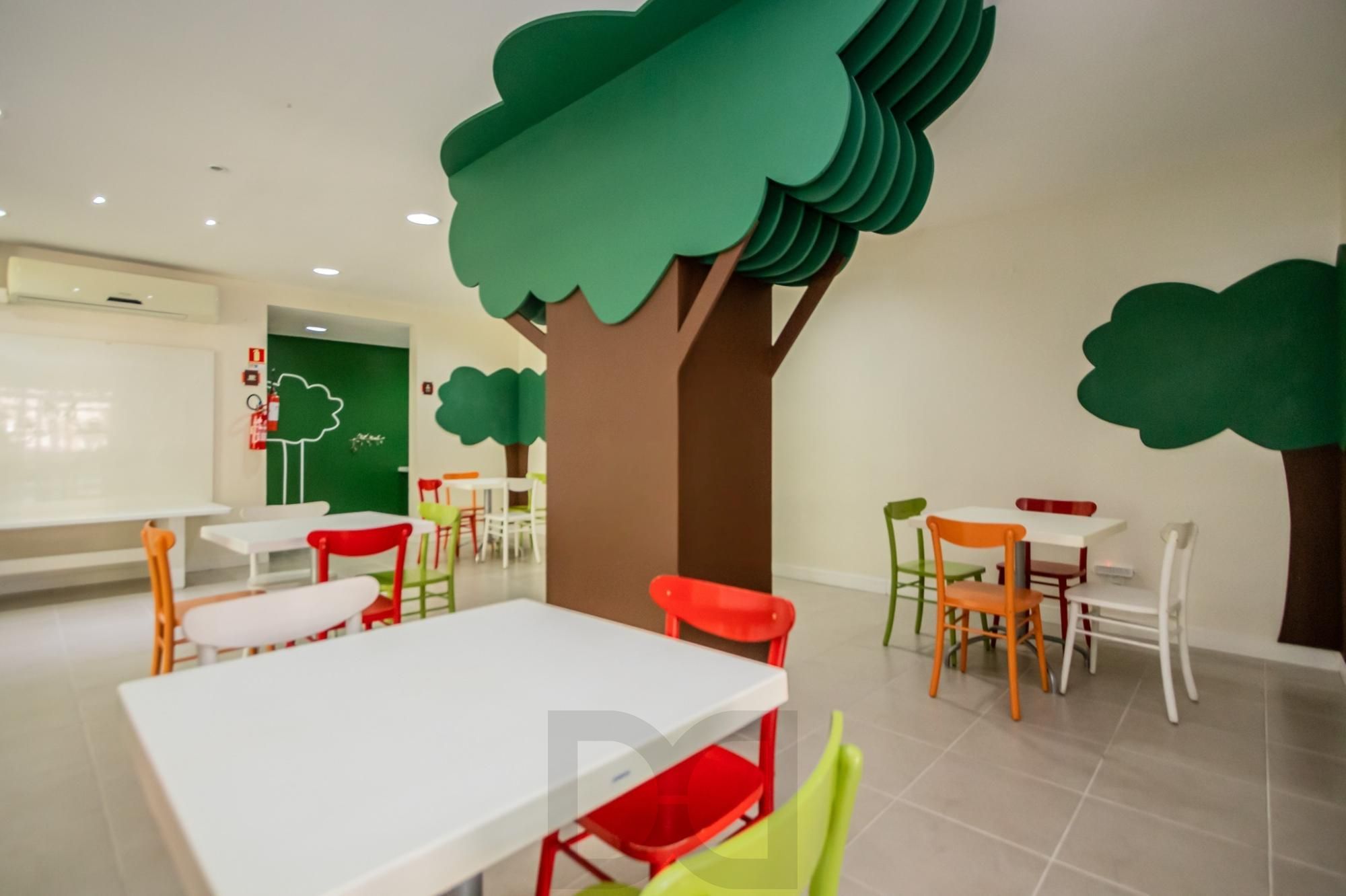 Duplex c/ Pé Direito Duplo – Jd. Lindóia — foto 29