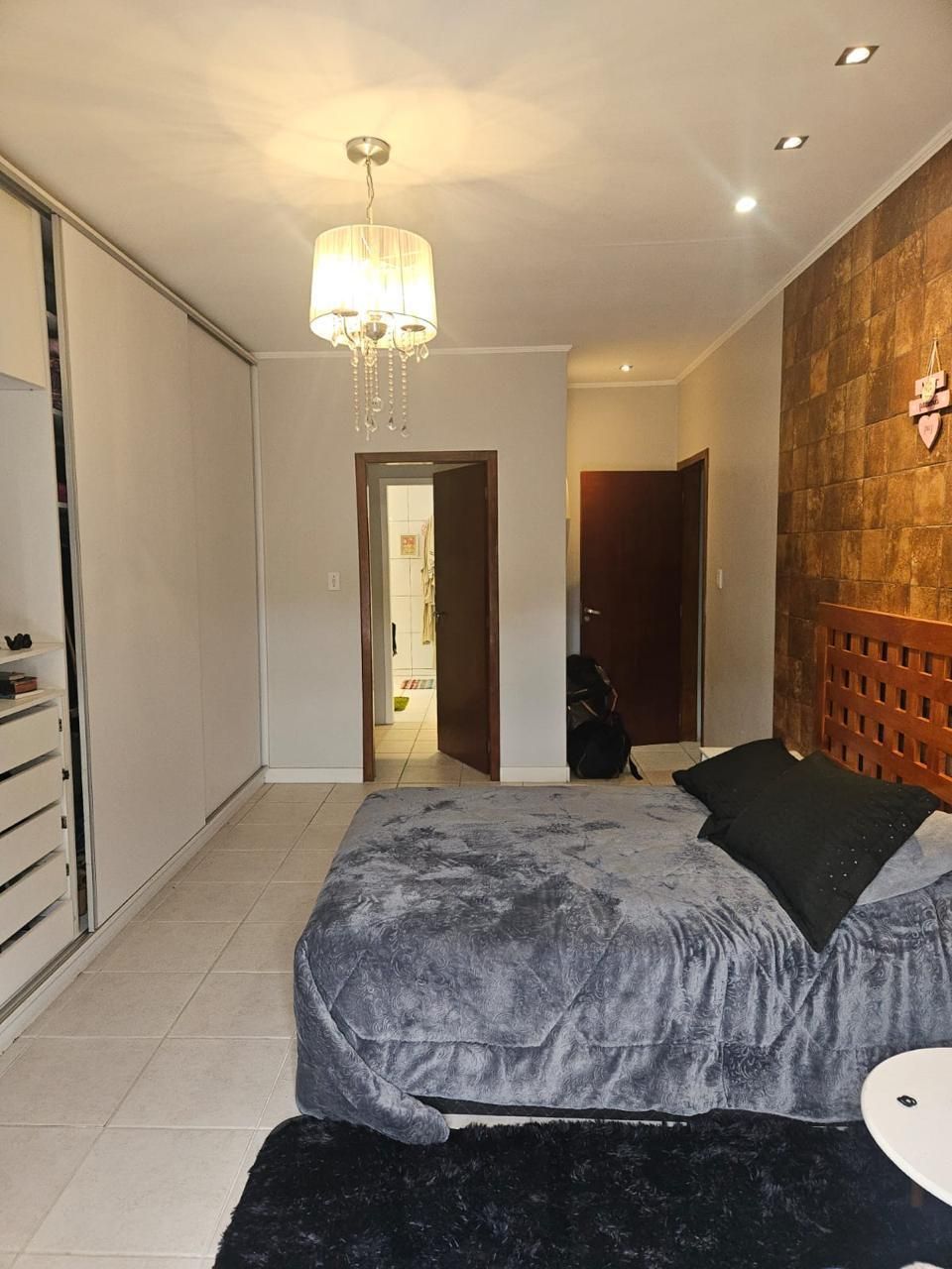Amplo apartamento 2 dormitórios, suíte com closet, Avenida Brasil - Navegantes — foto 15