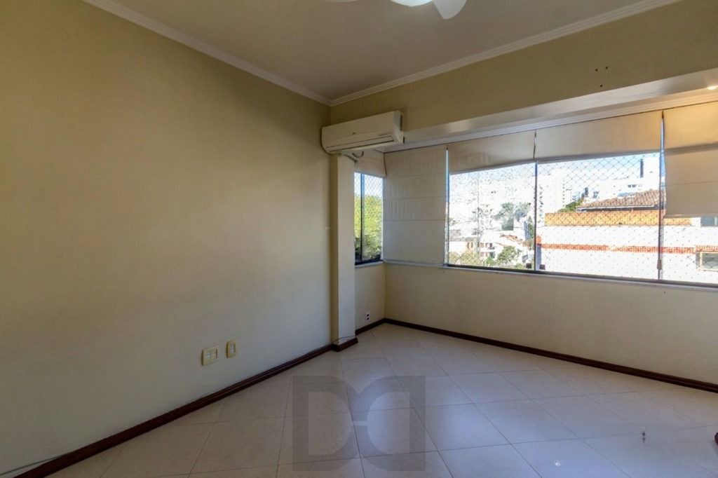 Apartamento com Lareira e Churrasqueira Próximo à Sogipa — foto 11