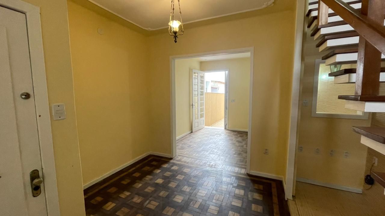 Casa com 3 quartos, espaço gourmet com churrasqueira, Bairro São Geraldo — foto 3