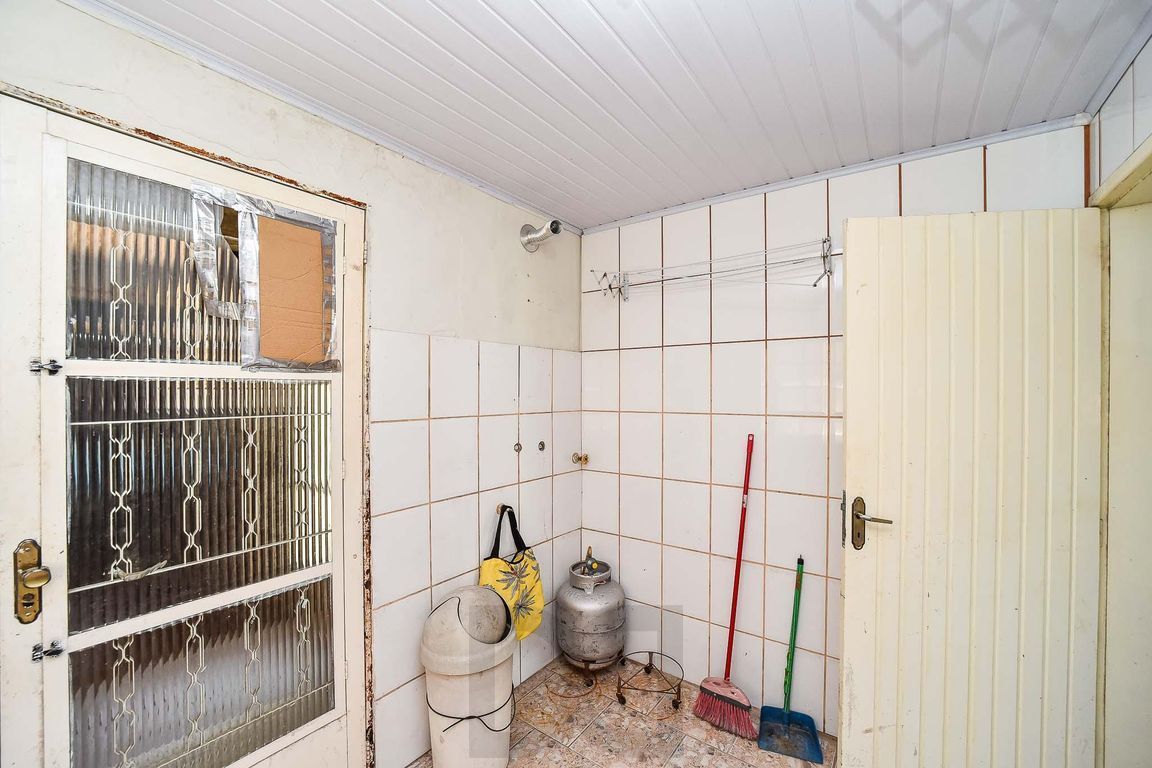 Casa com 4 dormitórios, R Doutor Paulino Guerra — foto 8